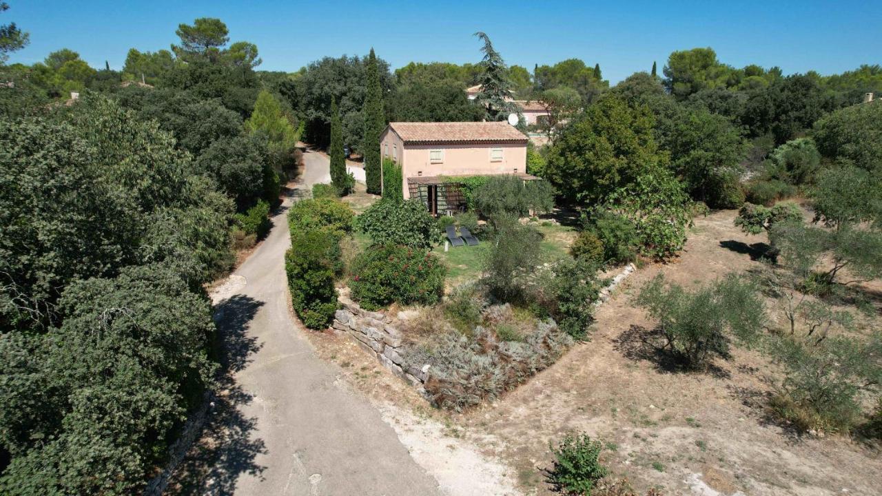 Charmant Mazet Nîmes Exteriör bild
